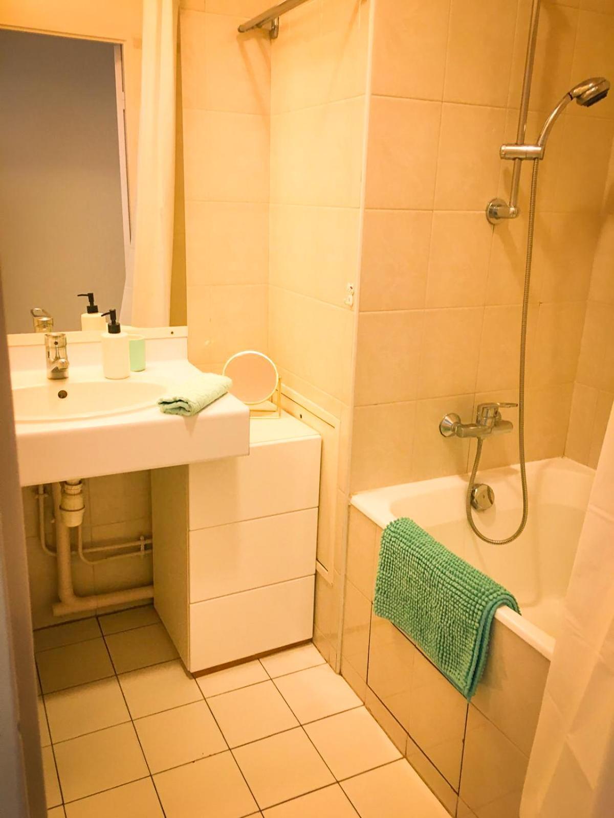 Double Room With Balcony Paris Luaran gambar