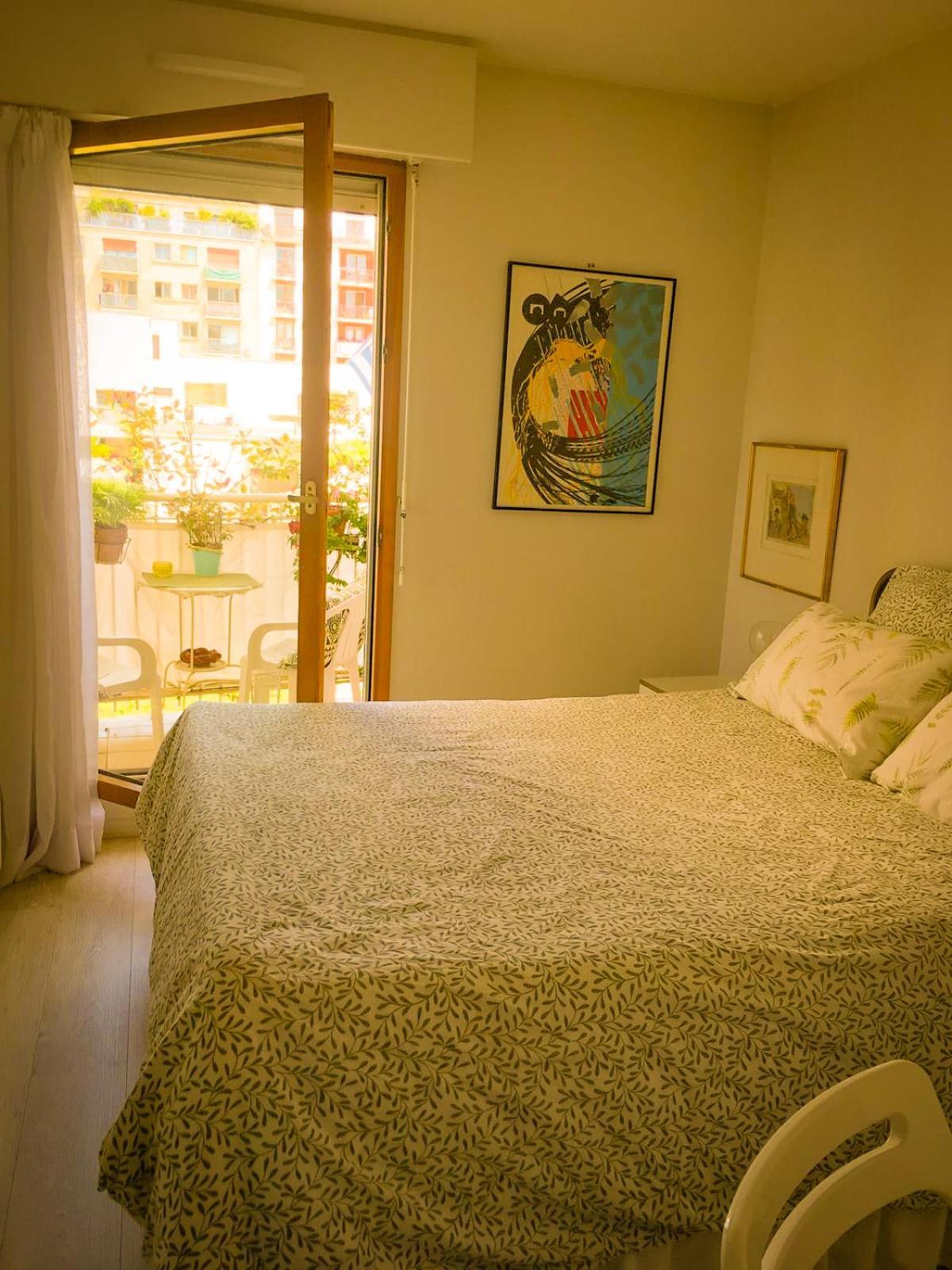 Double Room With Balcony Paris Luaran gambar